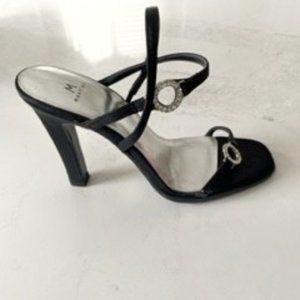 Black Satin Mantles High Heel Dress Shoe size 6